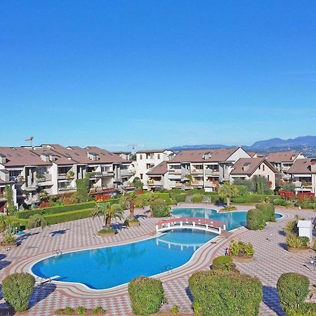 Apartament I Ciliegi 1-09 Con Piscina By Wonderful Italy Desenzano del Garda Zewnętrze zdjęcie