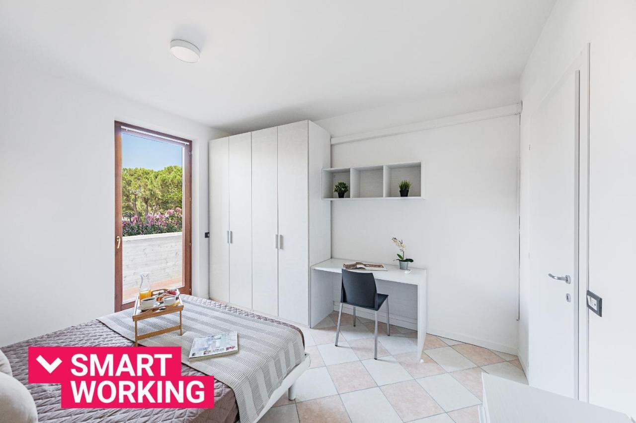 Apartament I Ciliegi 1-09 Con Piscina By Wonderful Italy Desenzano del Garda Zewnętrze zdjęcie
