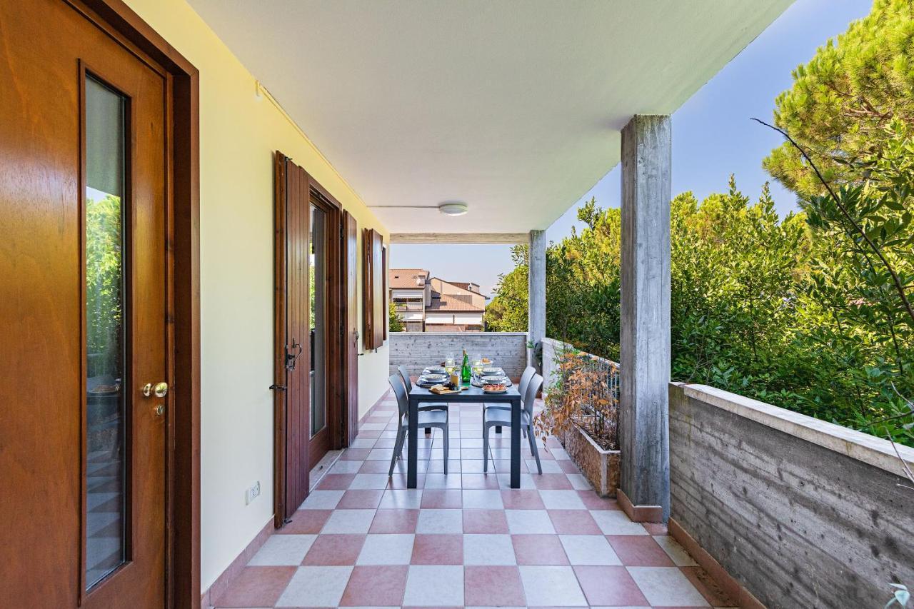 Apartament I Ciliegi 1-09 Con Piscina By Wonderful Italy Desenzano del Garda Zewnętrze zdjęcie
